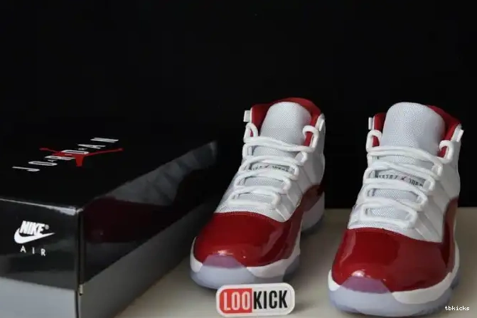 Reps TB CT8012-116 Cherry 11 Air Jordan 0613